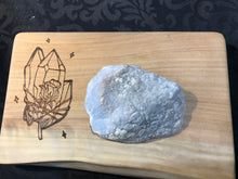 Load image into Gallery viewer, Angelite Geode