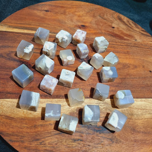 Flower Agate Cubes