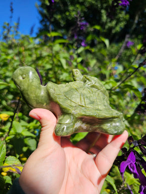 Large Jade Mother and baby Turtle Carving