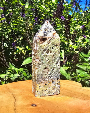 Aura Sphalerite Point