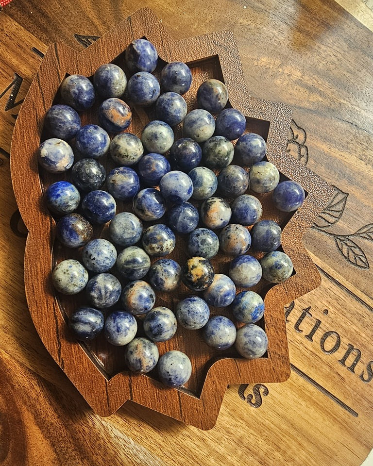 Sodlite Mini Sphere