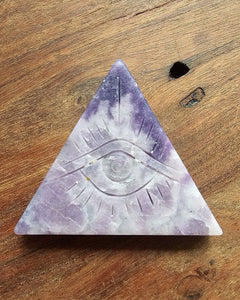 Lepidolite Eye Of Horus Carving