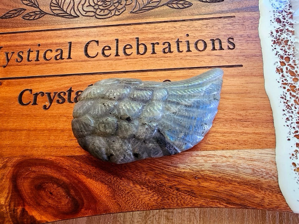 Labradorite Wing