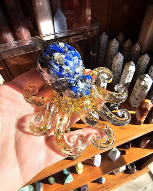 Resin Octopus - Lapis Lazuli