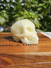 Load image into Gallery viewer, Green Onyx Skull