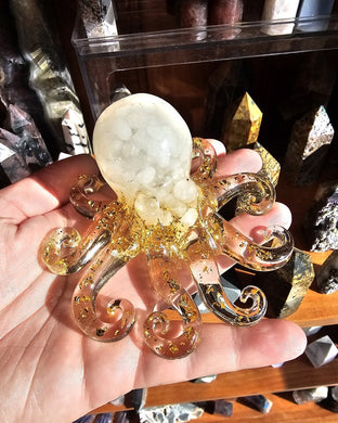 Resin Octopus - Clear Quartz