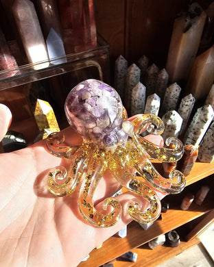Resin Octopus -Amethyst