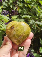 Load image into Gallery viewer, Green Opal Heart