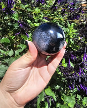 Load image into Gallery viewer, Black Sardonyx Sphere