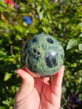 Load image into Gallery viewer, Kambaba Sphere
