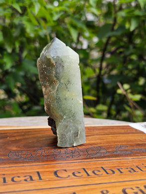 Raw Prehnite Point