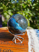 Load image into Gallery viewer, Labradorite Sphere