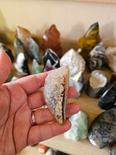 Load image into Gallery viewer, Natural Agate Cave