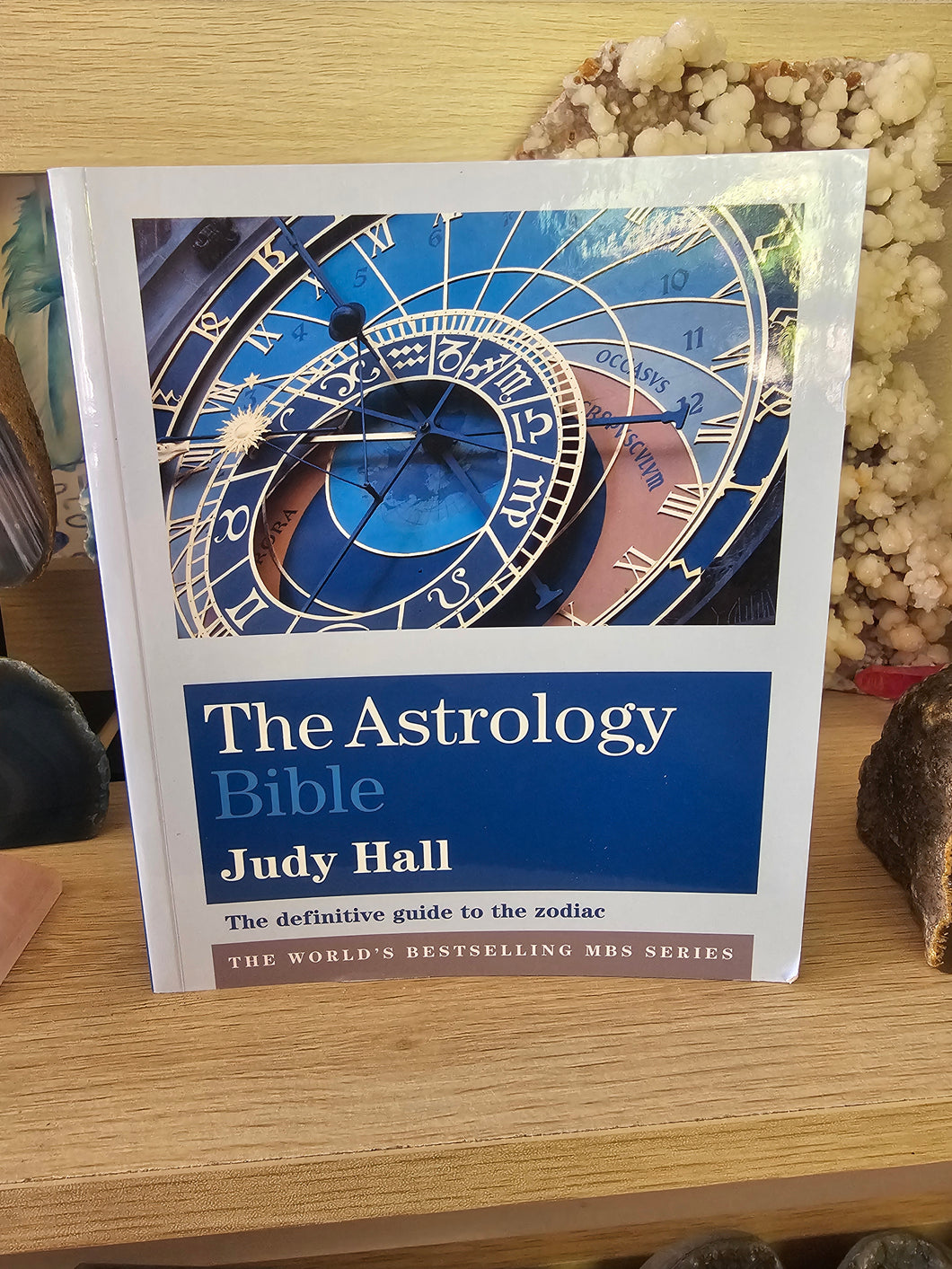 The Astrology Bible - Judy Hall