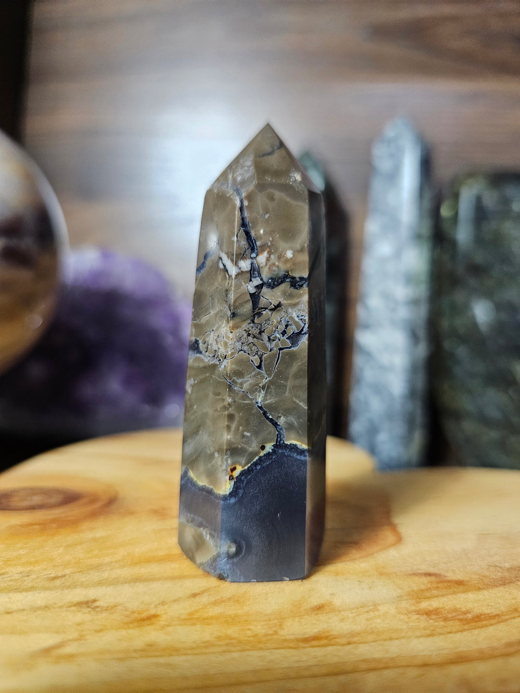 Volcano Agate Point #8