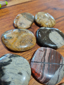 Pinloth Flat Stones