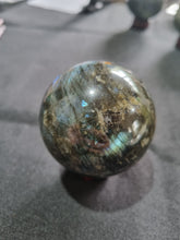 Load image into Gallery viewer, Labradorite Sphere