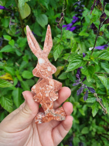 Red Jade Bugs Bunny Carving