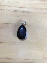 Load image into Gallery viewer, Black Sardonyx Agate pendant -Tear Drop