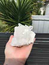 Load image into Gallery viewer, Clear Quartz Cluster