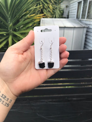 Raw Hanging Earrings - Single Chain
